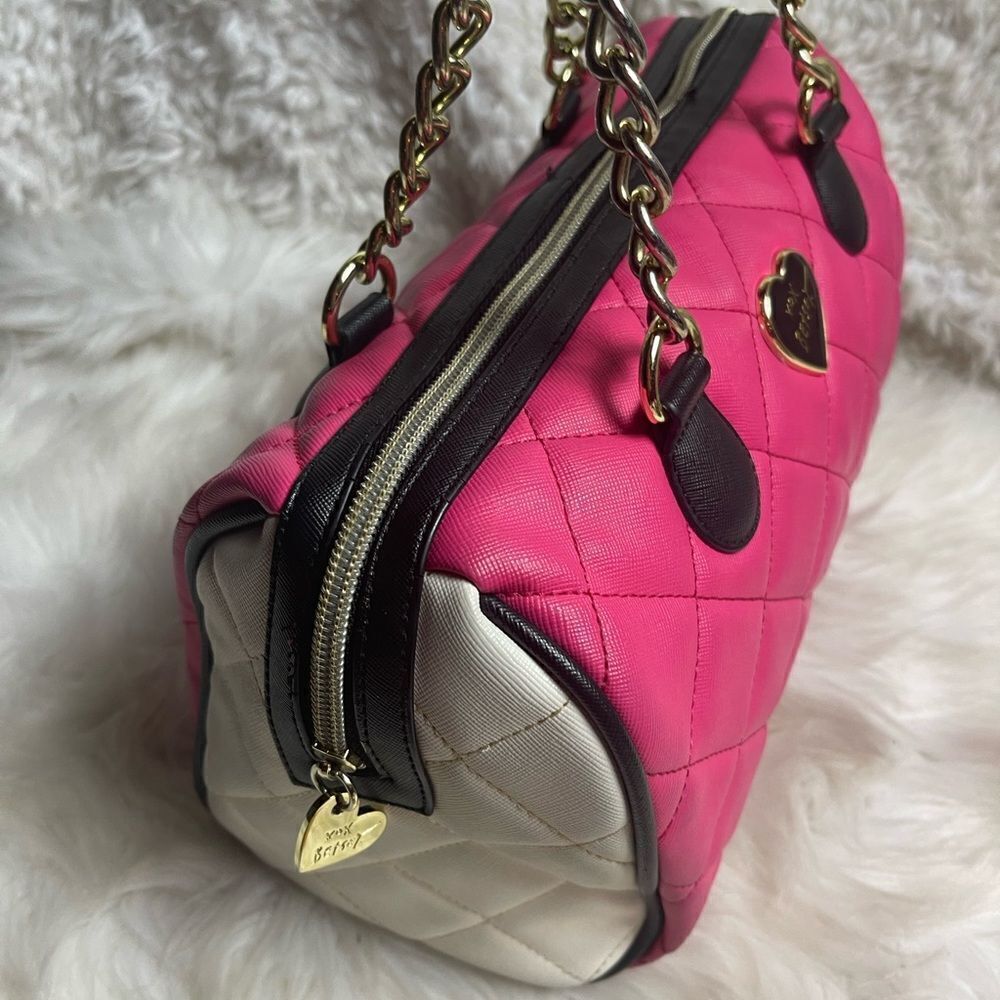Betsey Johnson Synthetic hot pink, beige & black quilted Satchel/ crossbody bag - Picture 6 of 13